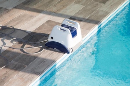 Quels &eacute;quipements compl&eacute;mentaires choisir pour profiter pleinement de sa piscine ?